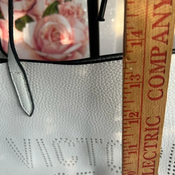 Victoria's Secret White Tote Bag 19X13 - Picture 2 of 8